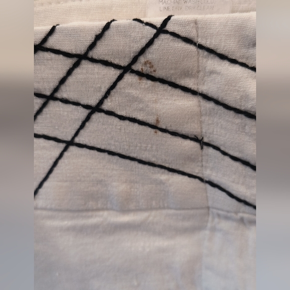 Bebe white with black embroidery Linen Pants - Picture 4 of 6